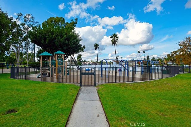 22342 Blueberry, Lake Forest, CA 92630