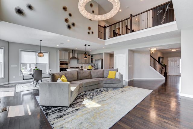 5581 Meadowhaven Drive, Powell, OH 43065