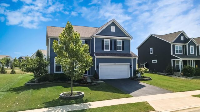 5581 Meadowhaven Drive, Powell, OH 43065