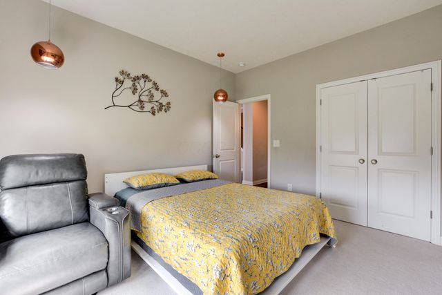 5581 Meadowhaven Drive, Powell, OH 43065