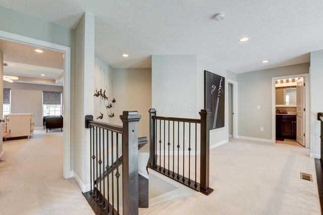 5581 Meadowhaven Drive, Powell, OH 43065
