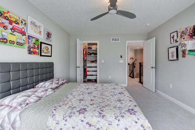 5581 Meadowhaven Drive, Powell, OH 43065