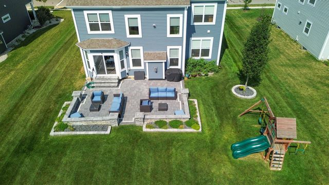 5581 Meadowhaven Drive, Powell, OH 43065