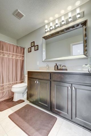 5581 Meadowhaven Drive, Powell, OH 43065