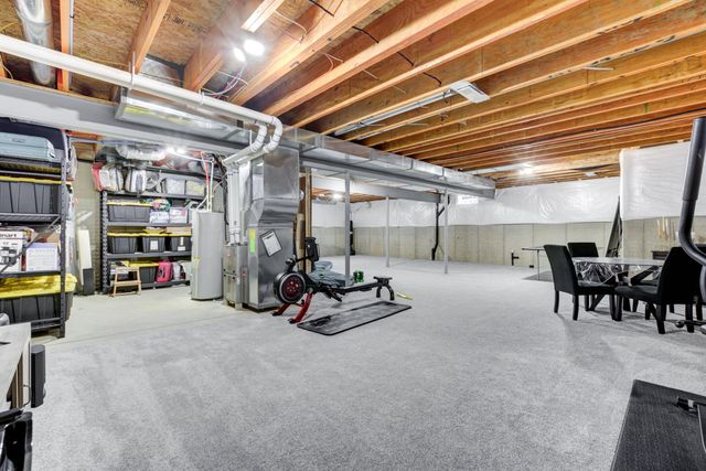 5581 Meadowhaven Drive, Powell, OH 43065