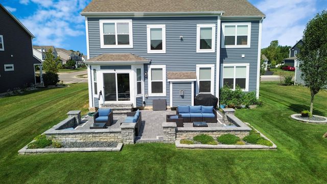 5581 Meadowhaven Drive, Powell, OH 43065