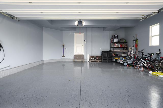 5581 Meadowhaven Drive, Powell, OH 43065