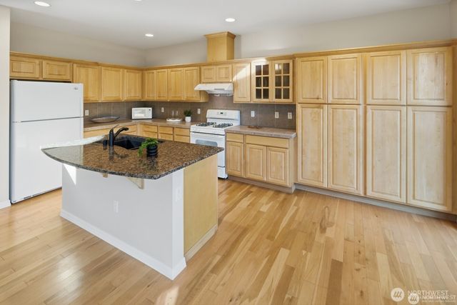 24036 NE Adair Road, Redmond, WA 98053