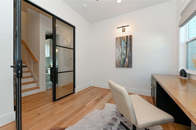 1512 Ashland Street, Houston, TX 77008