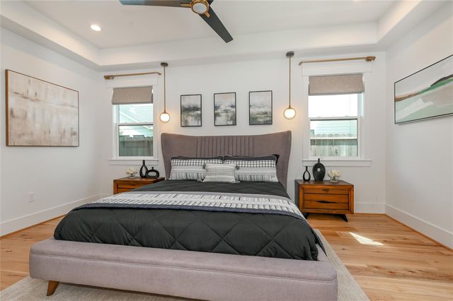 1512 Ashland Street, Houston, TX 77008