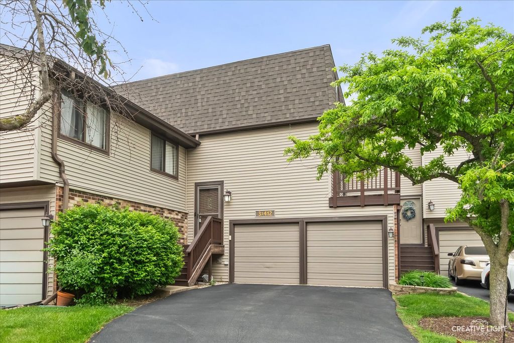 3S412 Twin Pines Drive, Warrenville, IL 60555