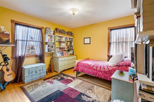 20 Biltmore Boulevard, Massapequa, NY 11758