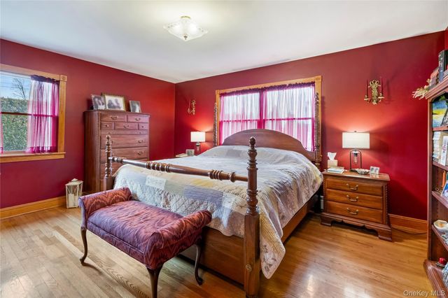 20 Biltmore Boulevard, Massapequa, NY 11758