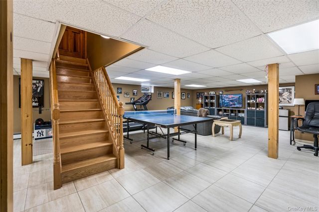 20 Biltmore Boulevard, Massapequa, NY 11758