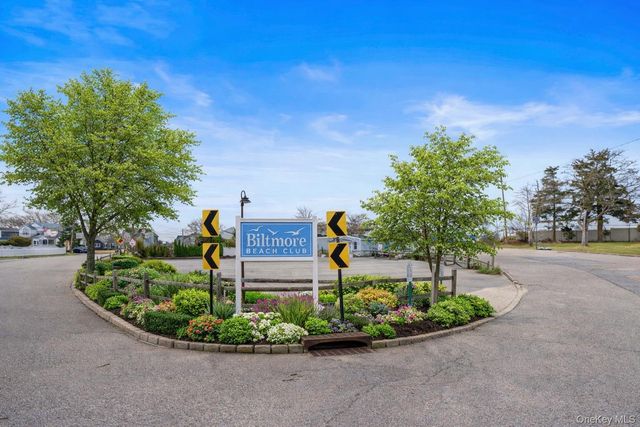 20 Biltmore Boulevard, Massapequa, NY 11758