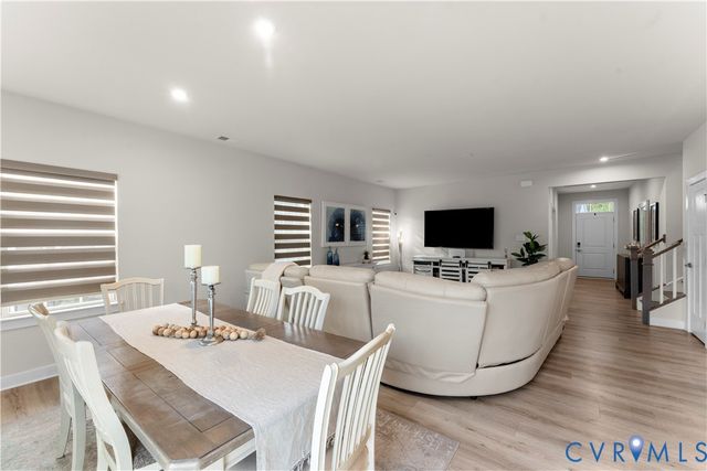 18343 Magnolia Run Ln, Moseley, VA 23120