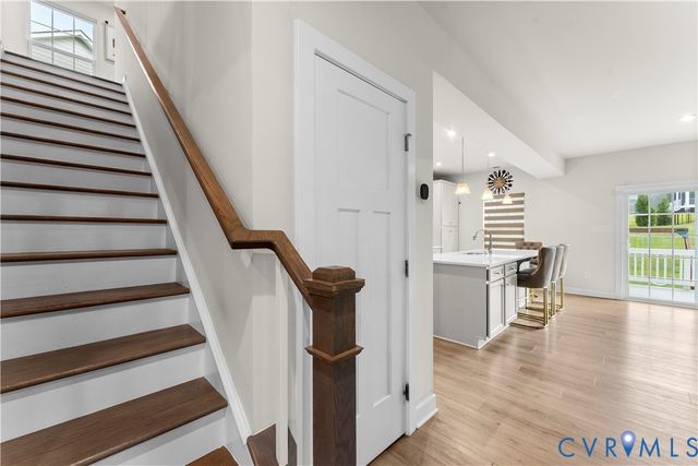 18343 Magnolia Run Ln, Moseley, VA 23120