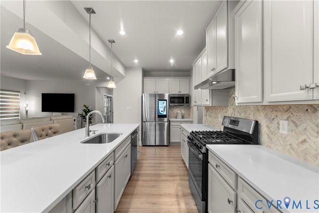 18343 Magnolia Run Ln, Moseley, VA 23120