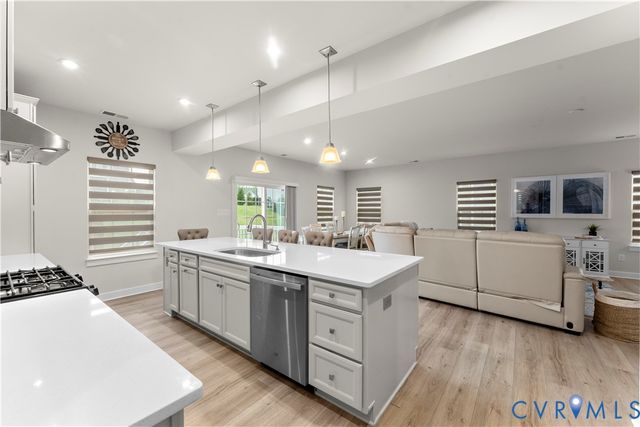 18343 Magnolia Run Ln, Moseley, VA 23120