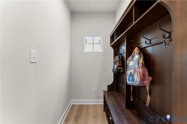 18343 Magnolia Run Ln, Moseley, VA 23120