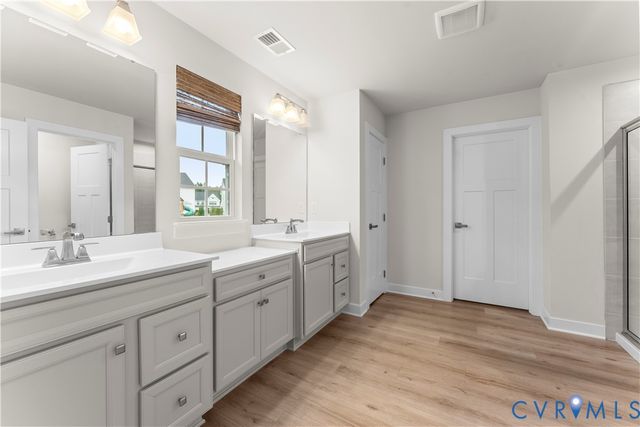 18343 Magnolia Run Ln, Moseley, VA 23120