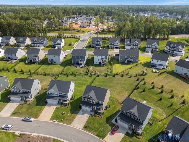 18343 Magnolia Run Ln, Moseley, VA 23120
