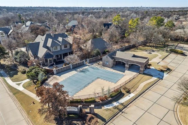 2708 Portofino Place, Edmond, OK 73034