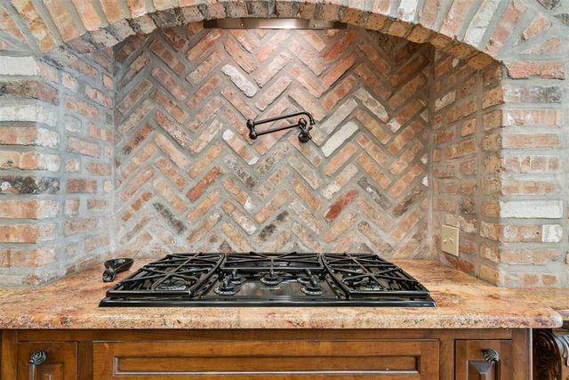 2708 Portofino Place, Edmond, OK 73034