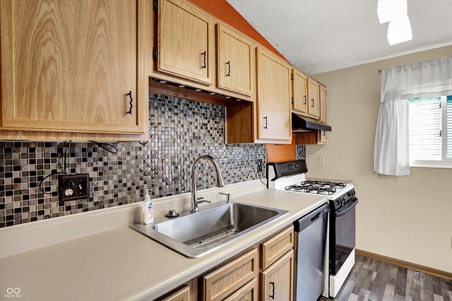 5851 Assembly Lane, Indianapolis, IN 46254