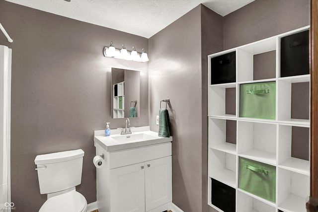 5851 Assembly Lane, Indianapolis, IN 46254