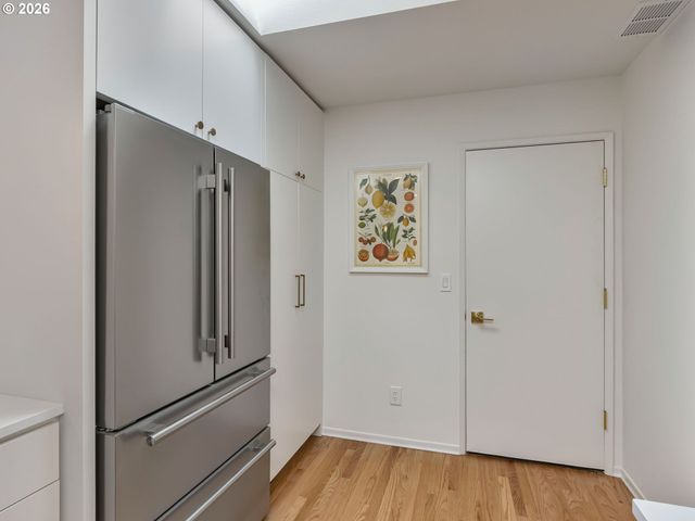 5525 Sw CHERRY Ave, Beaverton, OR 97005