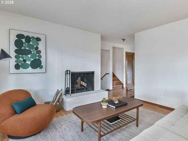 5525 Sw CHERRY Ave, Beaverton, OR 97005