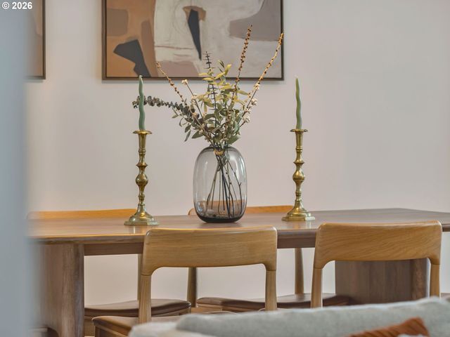 5525 Sw CHERRY Ave, Beaverton, OR 97005