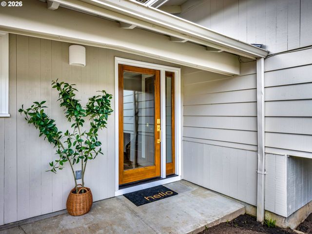 5525 Sw CHERRY Ave, Beaverton, OR 97005