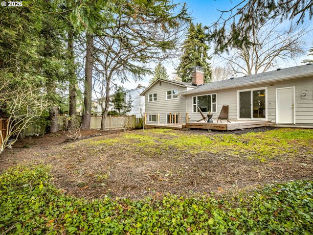 5525 Sw CHERRY Ave, Beaverton, OR 97005