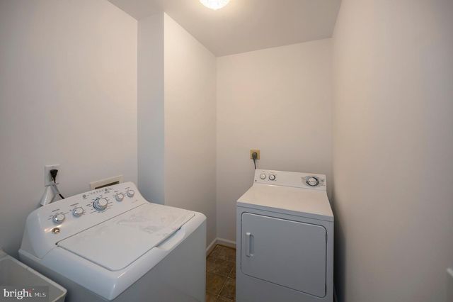521 LIBERTY BLVD, Locust Grove, VA 22508