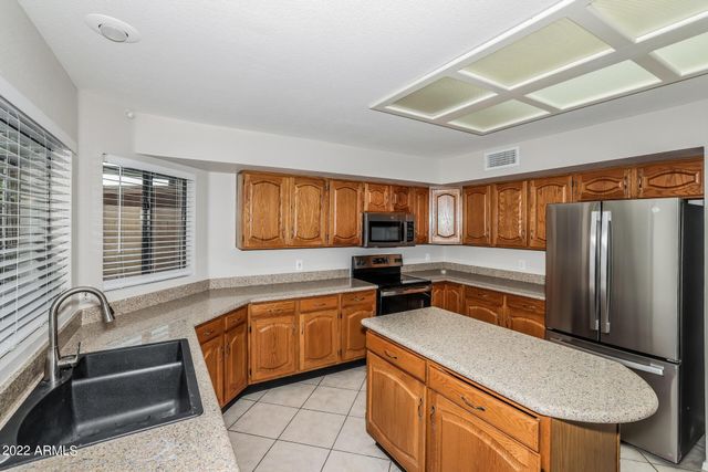 6934 W Kristal, Glendale, AZ 85308