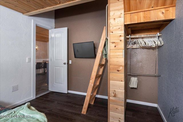 691 Steele Creek Road, Fairbanks, AK 99712