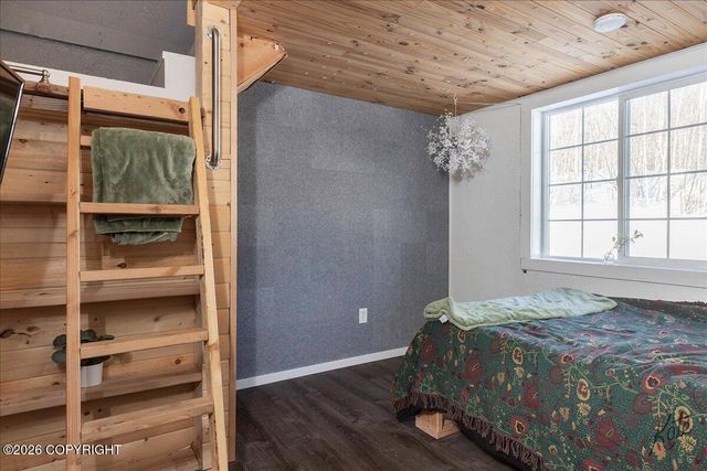 691 Steele Creek Road, Fairbanks, AK 99712