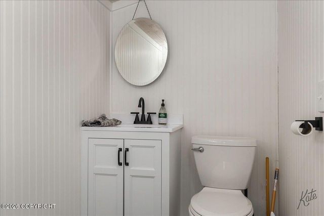 691 Steele Creek Road, Fairbanks, AK 99712