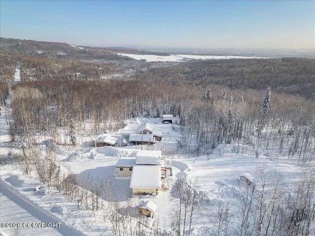 691 Steele Creek Road, Fairbanks, AK 99712
