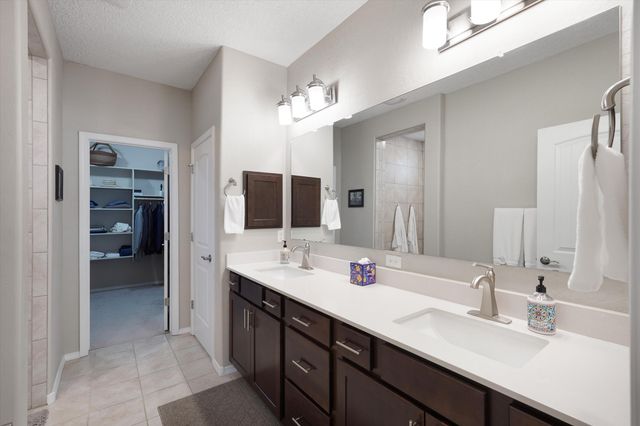 2936 Kings Canyon Loop NE, Rio Rancho, NM 87144