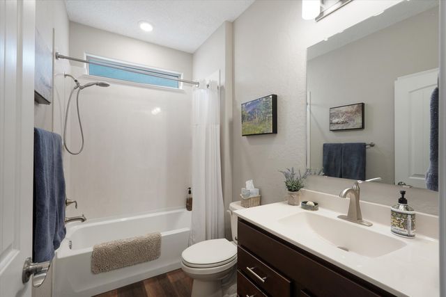 2936 Kings Canyon Loop NE, Rio Rancho, NM 87144