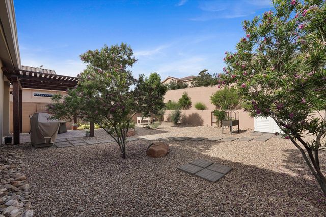 2936 Kings Canyon Loop NE, Rio Rancho, NM 87144