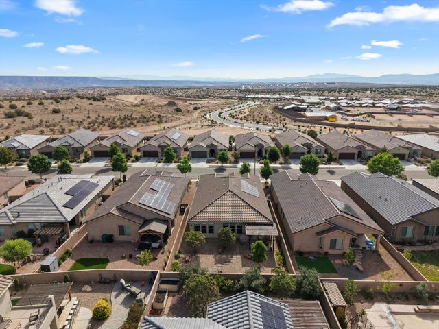 2936 Kings Canyon Loop NE, Rio Rancho, NM 87144