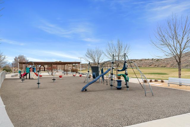 2936 Kings Canyon Loop NE, Rio Rancho, NM 87144
