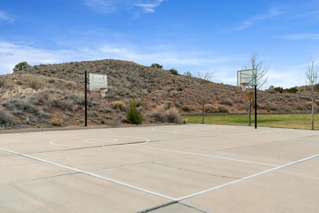 2936 Kings Canyon Loop NE, Rio Rancho, NM 87144