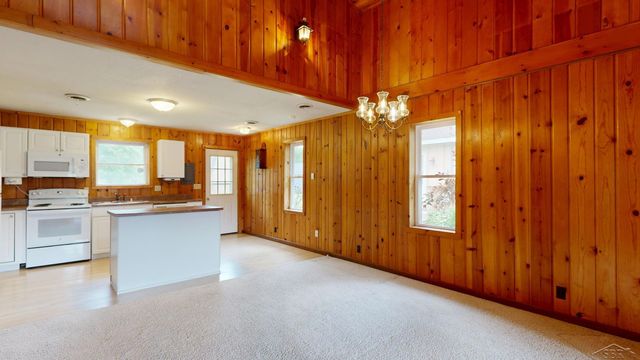 4344 Bay Road, Gladwin, MI 48624