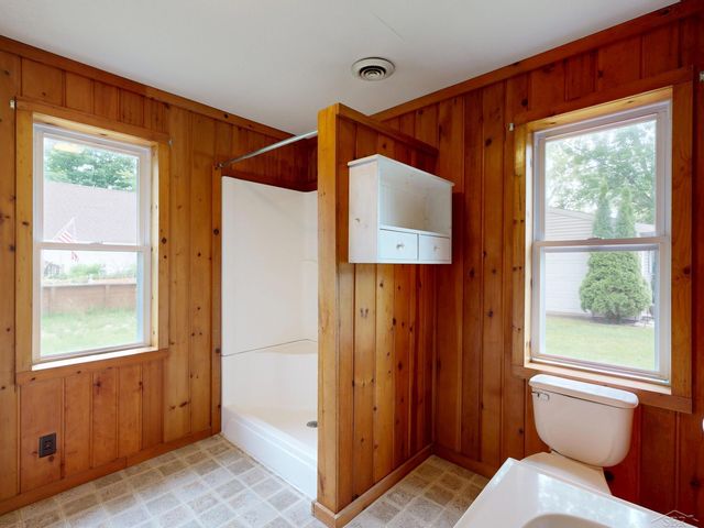 4344 Bay Road, Gladwin, MI 48624
