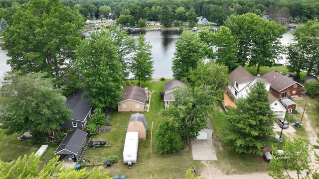 4344 Bay Road, Gladwin, MI 48624
